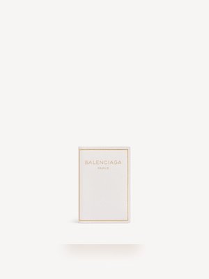 Обложка для паспорта Fragrance в цвете слоновой кости Dix