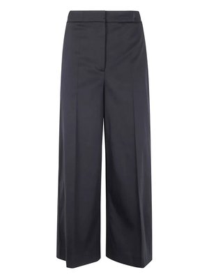 Pleated trousers