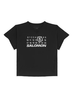 футболка с логотипом из коллаборации с Salomon