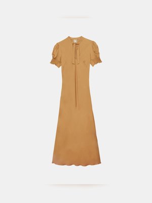 Вишневое платье