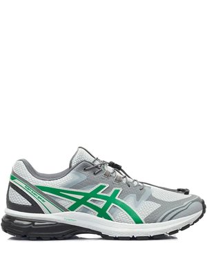 Кроссовки Gel-Terrain из коллаборации с SAN GEAR