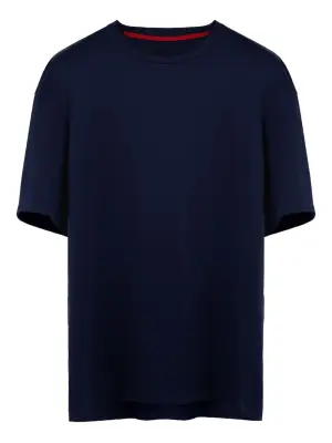 футболка с круглым вырезом