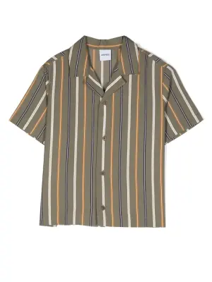 Полосатая рубашка с короткими рукавами