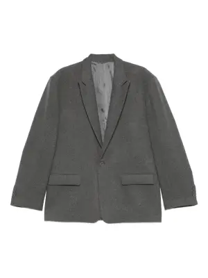 Однобортный пиджак с карманами