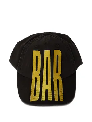 Бейсболка с тиснёным принтом