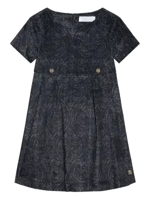 Платье с декоративными пуговицами