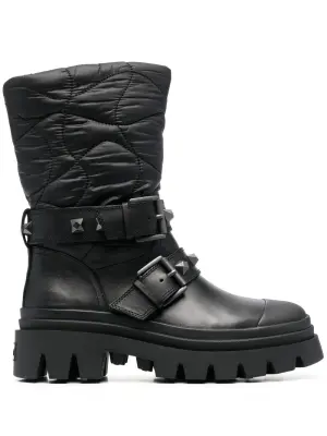 Ботинки с пряжкой