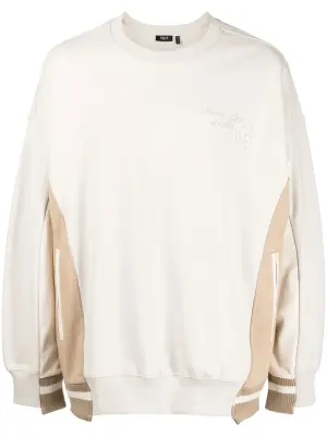 Толстовка с вышитым логотипом