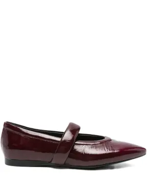 Балетки с заостренным носком