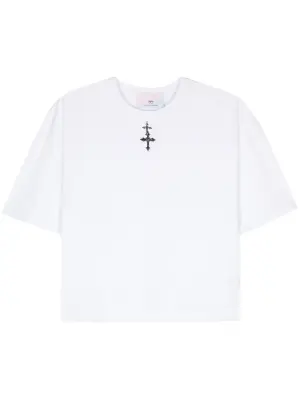 футболка с подвеской