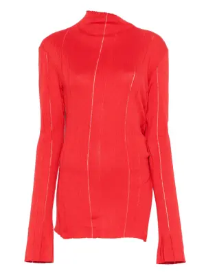 Топ с разрезом