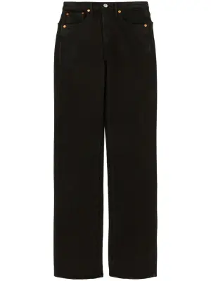 Прямые джинсы с завышенной талией