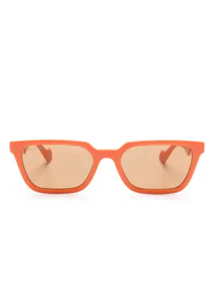 Солнцезащитные очки в прямоугольной оправе