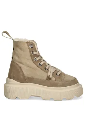 Замшевые ботинки