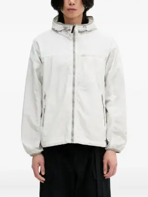 куртка на молнии с капюшоном