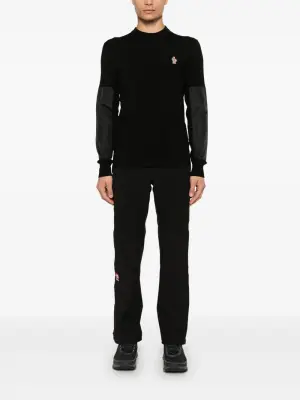 Свитер со вставками