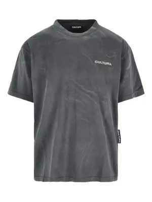 Футболка с логотипом