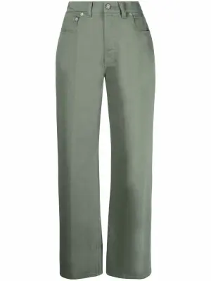 Прямые джинсы с нашивкой-логотипом