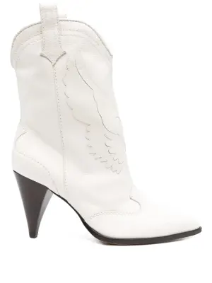 Ботильоны с нашивками