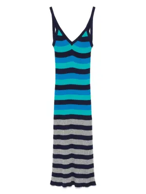 Длинное платье в полоску