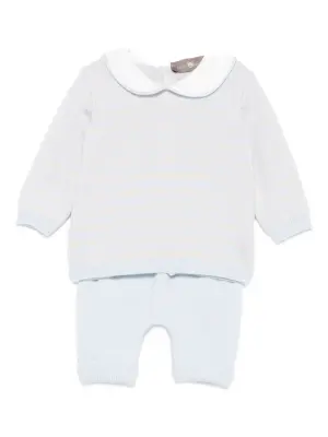 Полосатый спортивный костюм