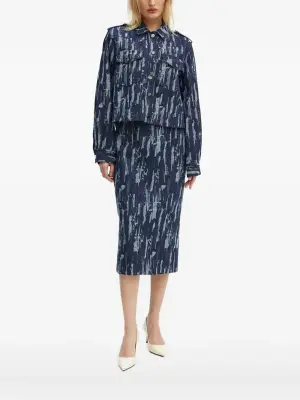 Джинсовая куртка с бахромой