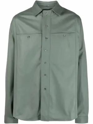 рубашка с длинными рукавами и нагрудным карманом