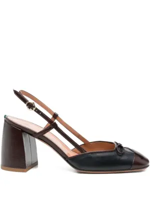 Туфли с ремешком на пятке