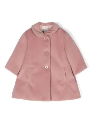 Фактурное пальто с манишкой