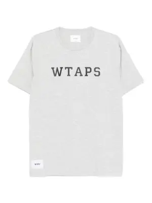 Футболка с логотипом