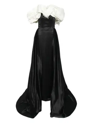 платье с открытыми плечами