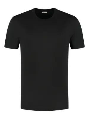 Футболка с круглым вырезом