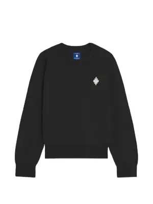 Свитер с вышивкой