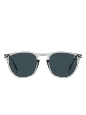 Солнечные очки в квадратной оправе