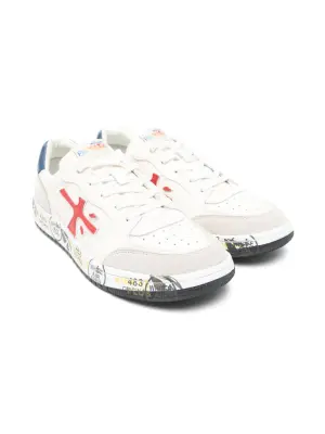 кроссовки со вставками