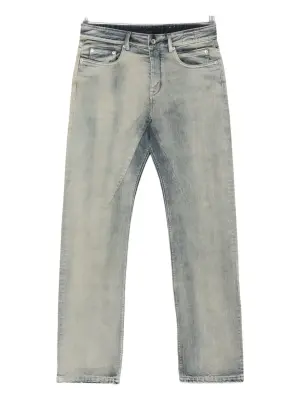 Джинсы с декоративной строчкой