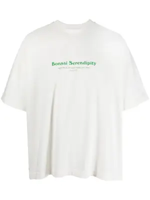 футболка с логотипом