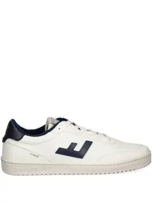 Кроссовки с логотипом