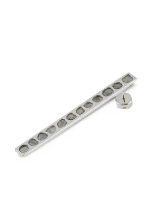 серьга Plate с бриллиантами