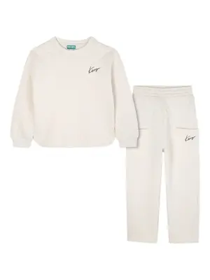 Стеганый спортивный костюм