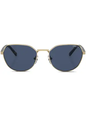 Солнцезащитные очки в круглой оправе
