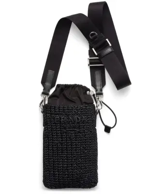 Чехол для телефона с вышитым логотипом