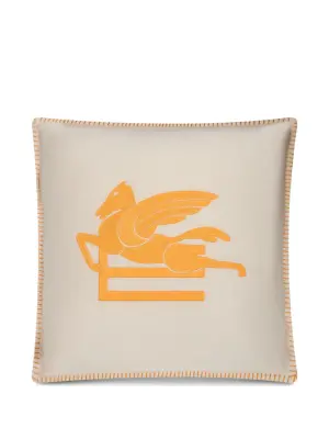 Подушка с вышивкой Pegaso (45 x 45 см)