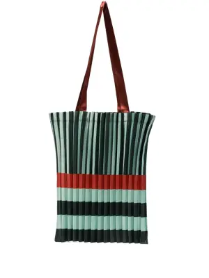 Плиссированная сумка-тоут в полоску