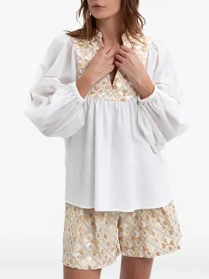 Блузка с геометрическим узором