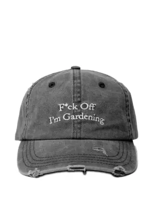 Бейсболка с вышитым логотипом