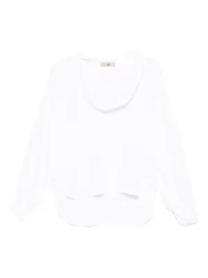 Блузка с высоким воротником