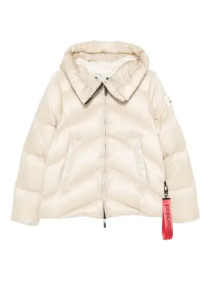 Куртка на молнии с капюшоном