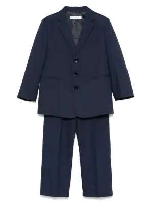 Костюм с однобортным пиджаком