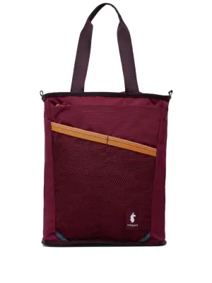 Рюкзак с нашивкой-логотипом